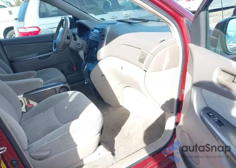 2008 Toyota Sienna Ce z USA, uszkodzony, nr VIN 5TDZK23C68S220772